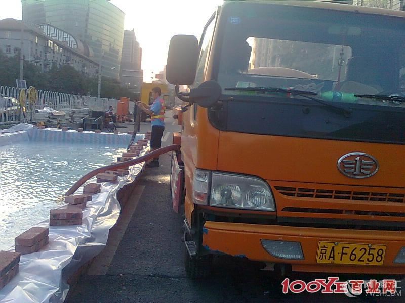 水罐车送水北京运水车拉水服务公司