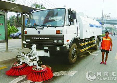 环境卫生，让您放心，乌鲁木齐道路保洁