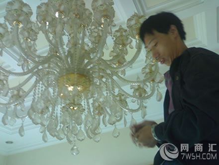 卢湾区中山南一路保洁公司上海专业水晶灯清洗公司