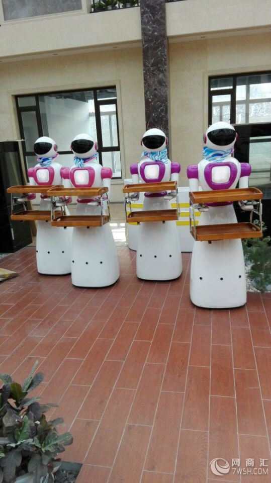 智能送餐机器人  传菜机器人迎宾机器人  语音对话机器人