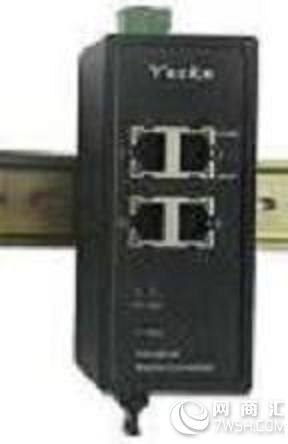 EM-1100 工业1光4电光纤收发器