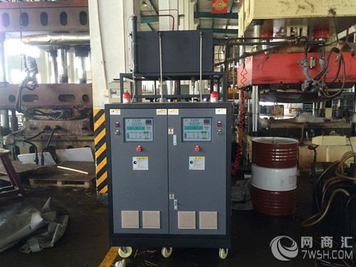 供应上海热压机走油式电加热控温机