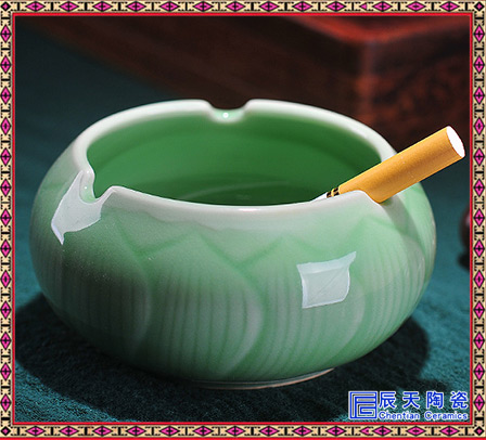 时尚陶瓷烟灰缸创意办公室茶几客厅大号个性复古欧式简约摆件烟缸