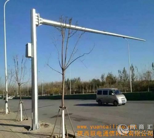 监控杆图片-防雨水监控箱规格尺寸-陕西联电通信科技有限公司