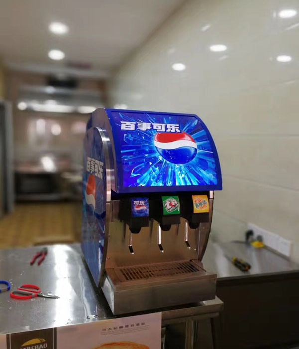 永济汉堡店百事可乐机制冰机冰淇淋机怎么卖