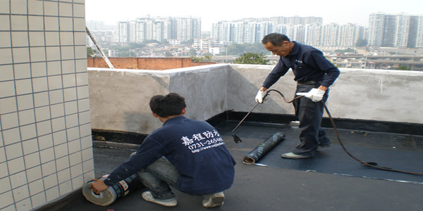 自己动手做楼顶防水补漏的一些方法