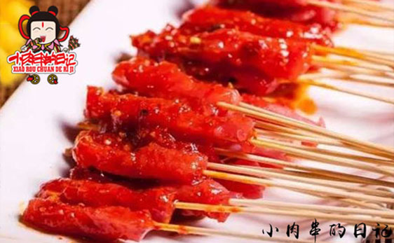 小肉串的日记网红串炒饭多种口味秘制酱料美食新吃法