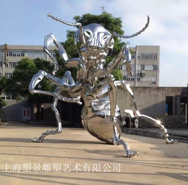 云南不锈钢镜面蚂蚁雕塑 园林小区装饰订制工厂