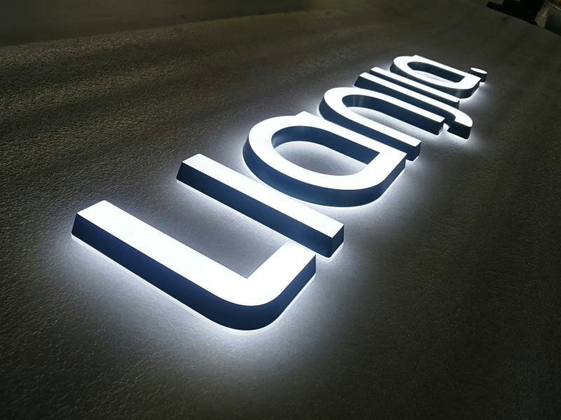 泉州发光字制作公司 LED发光字制作 树脂发光字制作 迷你发光字制作 灯箱字制作价格