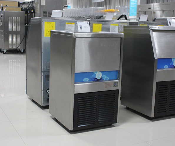北京商用自动制冰机出厂价多少钱