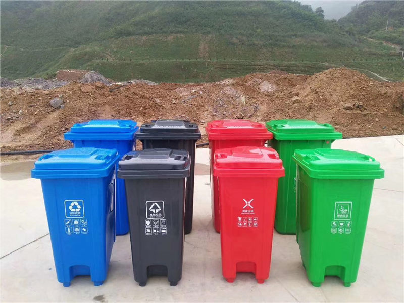 厂家批发安陆脚踏塑料垃圾桶