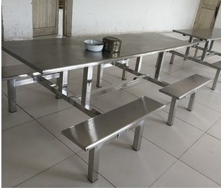 学校食堂用餐桌椅 不锈钢制造也不会轻易的受潮生锈