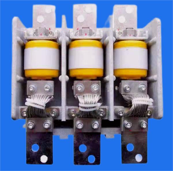上海三际电气 CKJ313-630A型低电压系列真空交流接触器