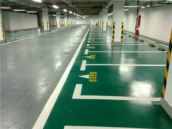 南京达尊交通工程公司地下停车场道路划线